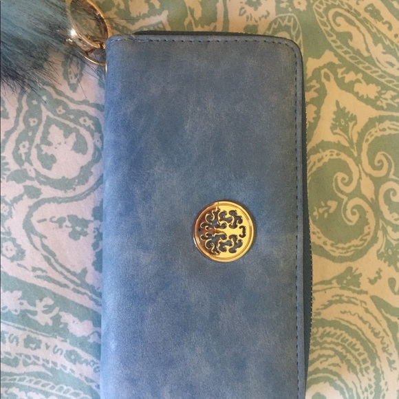 Wallet - Picture 2 of 3